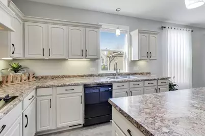 13204 Cinnamon Circle, Plainfield, IL 60585 - Photo 5