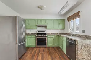 590 Brentwood Rd, Machesney Park, IL 61115 - Photo 9