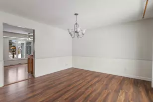 590 Brentwood Rd, Machesney Park, IL 61115 - Photo 5