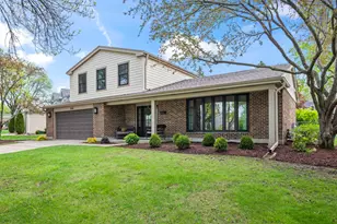 1505 S Kennicott Ave, Arlington Heights, IL 60005 - Photo 3