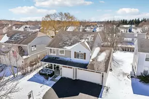 1195 Hadley Cir, Gurnee, IL 60031 - Photo 5