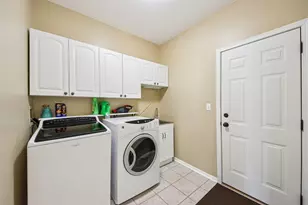 1195 Hadley Cir, Gurnee, IL 60031 - Photo 29