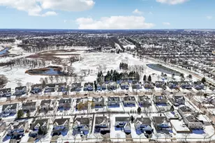 1195 Hadley Cir, Gurnee, IL 60031 - Photo 67