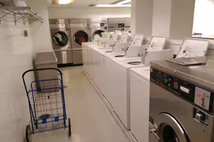 2400 N Lakeview Ave, Chicago, IL 60614 - Photo 17