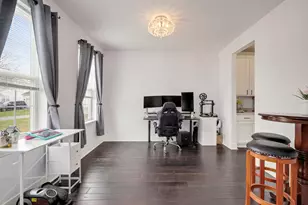 2598 Barnhart St, West Chicago, IL 60185 - Photo 9