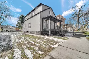 1005 W 123rd St, Calumet Park, IL 60827 - Photo 3