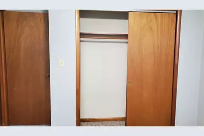 728 N 2853rd Road #1, Utica, IL 61373 - Photo 9