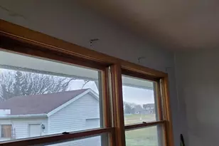 728 N 2853rd Rd, Utica, IL 61373 - Photo 13