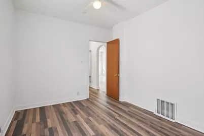 2511 Davisson Street, River Grove, IL 60171 - Photo 9