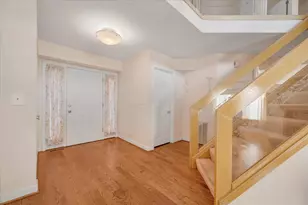 475 Sarah Ct, Wood Dale, IL 60191 - Photo 3
