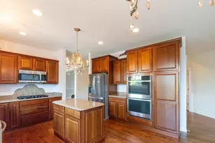 3822 Magnolia Dr, Spring Grove, IL 60081 - Photo 11