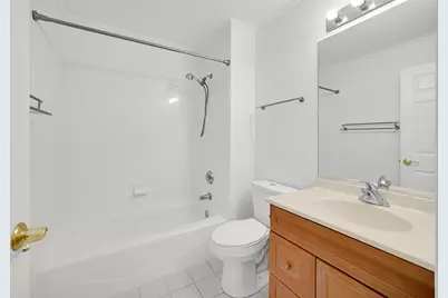 947 Kensington Drive #7-E3, Northbrook, IL 60062 - Photo 9