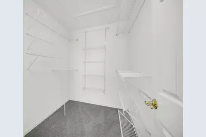 947 Kensington Drive #7-E3, Northbrook, IL 60062 - Photo 7