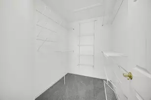 947 Kensington Dr, Northbrook, IL 60062 - Photo 7