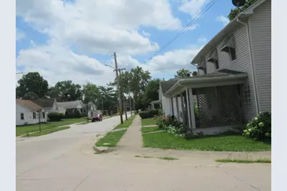 233 Buena Vista Street, Paris, IL 61944 - Photo 5