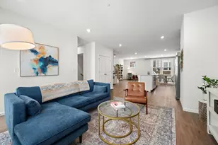 137 Yorktown Ct, Libertyville, IL 60048 - Photo 7