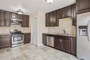 41 Willow Rd, Matteson, IL 60443 - Photo 5