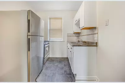 4452 W Parker Avenue #1, Chicago, IL 60639 - Photo 5