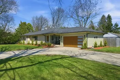 1920 S 4th Street, Dekalb, IL 60115 - Photo 41