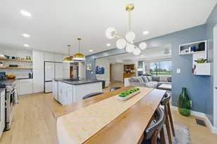 1920 S 4th St, Dekalb, IL 60115 - Photo 11