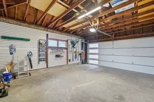 1920 S 4th St, Dekalb, IL 60115 - Photo 29