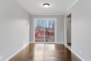 15217 Waterman Dr, South Holland, IL 60473 - Photo 9