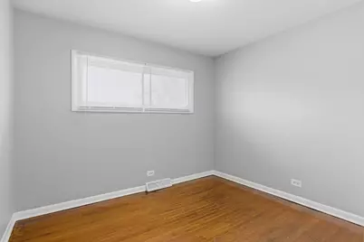 15217 Waterman Drive, South Holland, IL 60473 - Photo 7