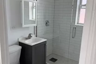 6509 N Artesian Ave, Chicago, IL 60645 - Photo 9