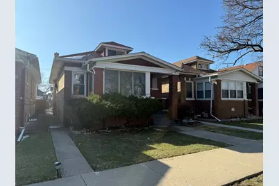 1310 N Monitor Avenue, Chicago, IL 60651 - Photo 1