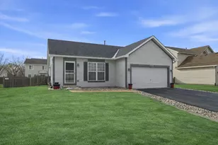 1552 Bluestem Ln, Minooka, IL 60447 - Photo 1