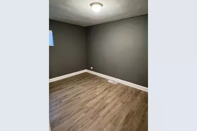 1389 Stanley Boulevard, Calumet City, IL 60409 - Photo 9