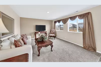 [Address not provided], Pingree Grove, IL 60140 - Photo 9