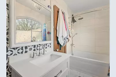 427 N Prospect Street, Rockford, IL 61107 - Photo 25