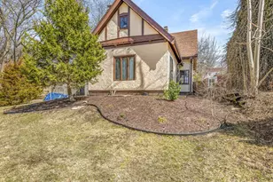 427 N Prospect St, Rockford, IL 61107 - Photo 3