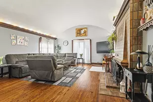 427 N Prospect St, Rockford, IL 61107 - Photo 5