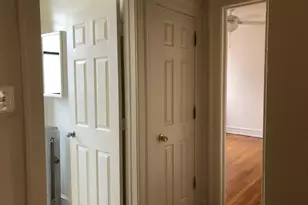 1128 W Pratt Blvd, Chicago, IL 60626 - Photo 5