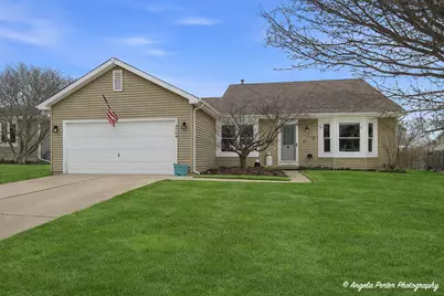 4704 Hartland Trail, McHenry, IL 60050 - Photo 1