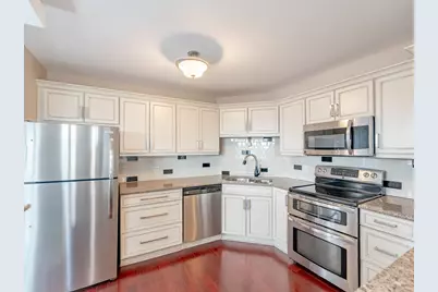 141 N La Grange Road #801, La Grange, IL 60525 - Photo 9