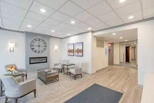 141 N La Grange Rd, La Grange, IL 60525 - Photo 3