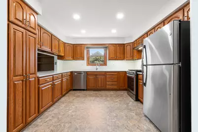 1602 Brittany Lane, Long Grove, IL 60047 - Photo 3