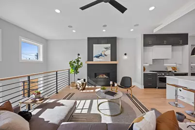 2323 W Farragut Avenue, Chicago, IL 60625 - Photo 25