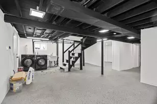 511 W 104th St, Chicago, IL 60628 - Photo 17