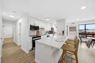 3700 Capri Ct, Glenview, IL 60025 - Photo 9