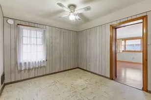 3546 S 56th Ct, Cicero, IL 60804 - Photo 13