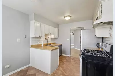 1200 Knottingham Court #2B, Schaumburg, IL 60193 - Photo 7