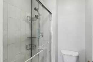 1200 Knottingham Ct, Schaumburg, IL 60193 - Photo 11