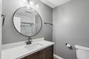 1200 Knottingham Ct, Schaumburg, IL 60193 - Photo 15