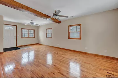 521 Spring Avenue, South Elgin, IL 60177 - Photo 5