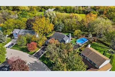 1055 Autumn Drive, Antioch, IL 60002 - Photo 5