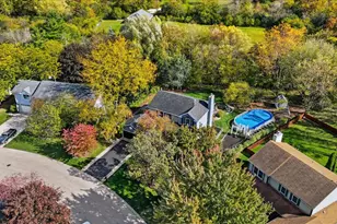 1055 Autumn Dr, Antioch, IL 60002 - Photo 5